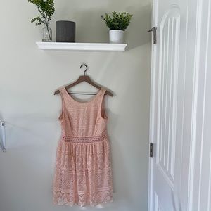 4 for 25🌻Pinky light pink lace dress